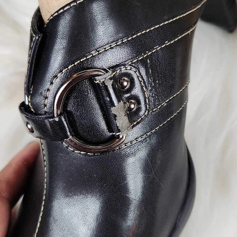 Merona, Women's Black Stick in heels with white top stitch and silver ha… - Picture 9 of 11